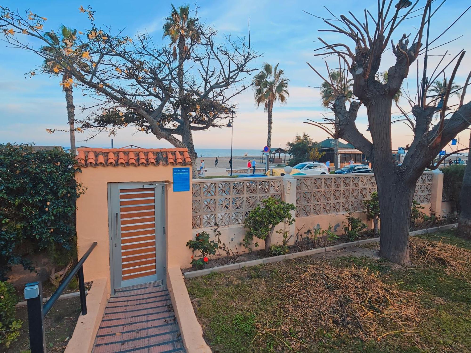 Apartamento Paseo Maritimo De Playamar Торремолінос Екстер'єр фото