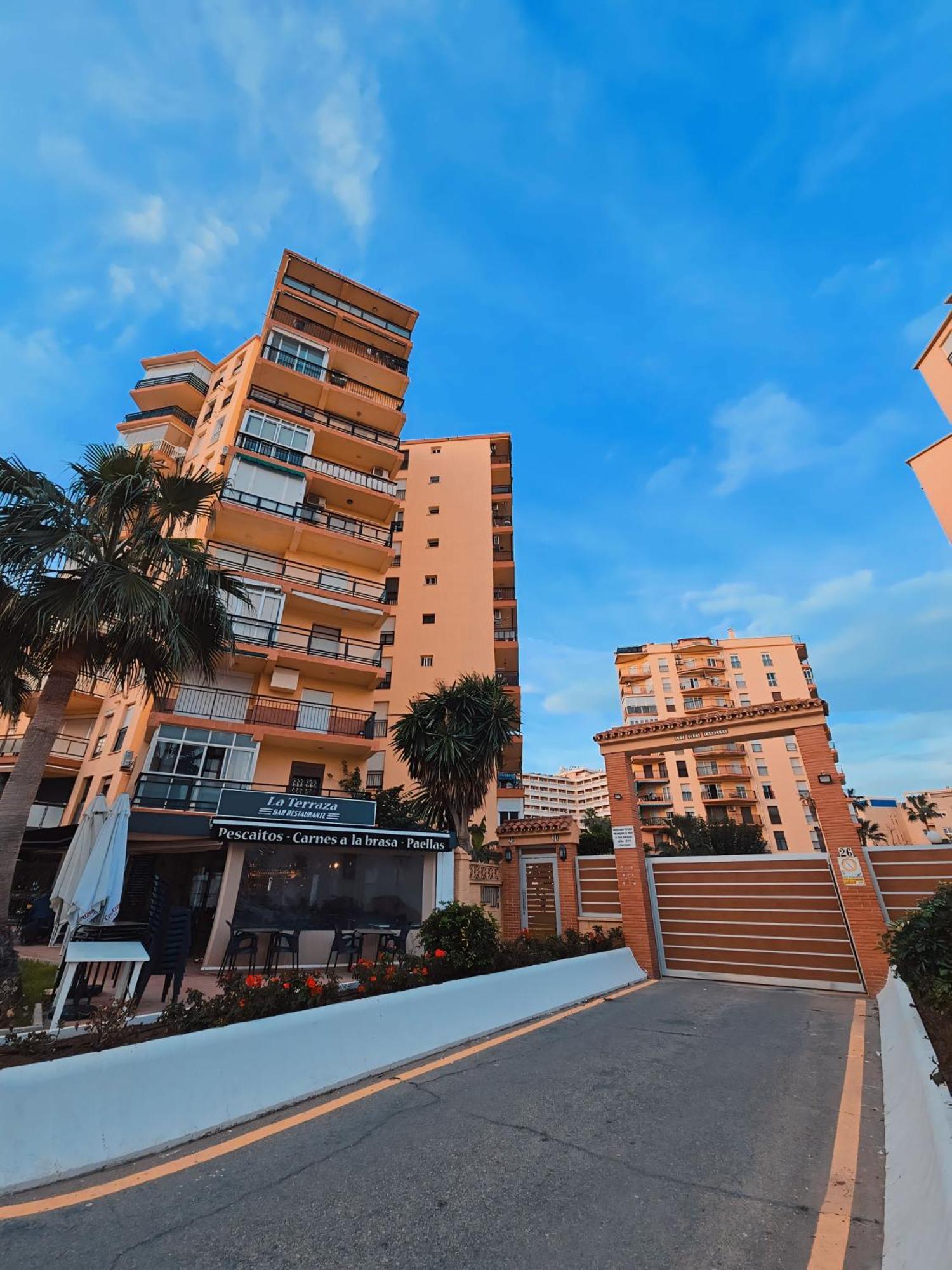 Apartamento Paseo Maritimo De Playamar Торремолінос Екстер'єр фото